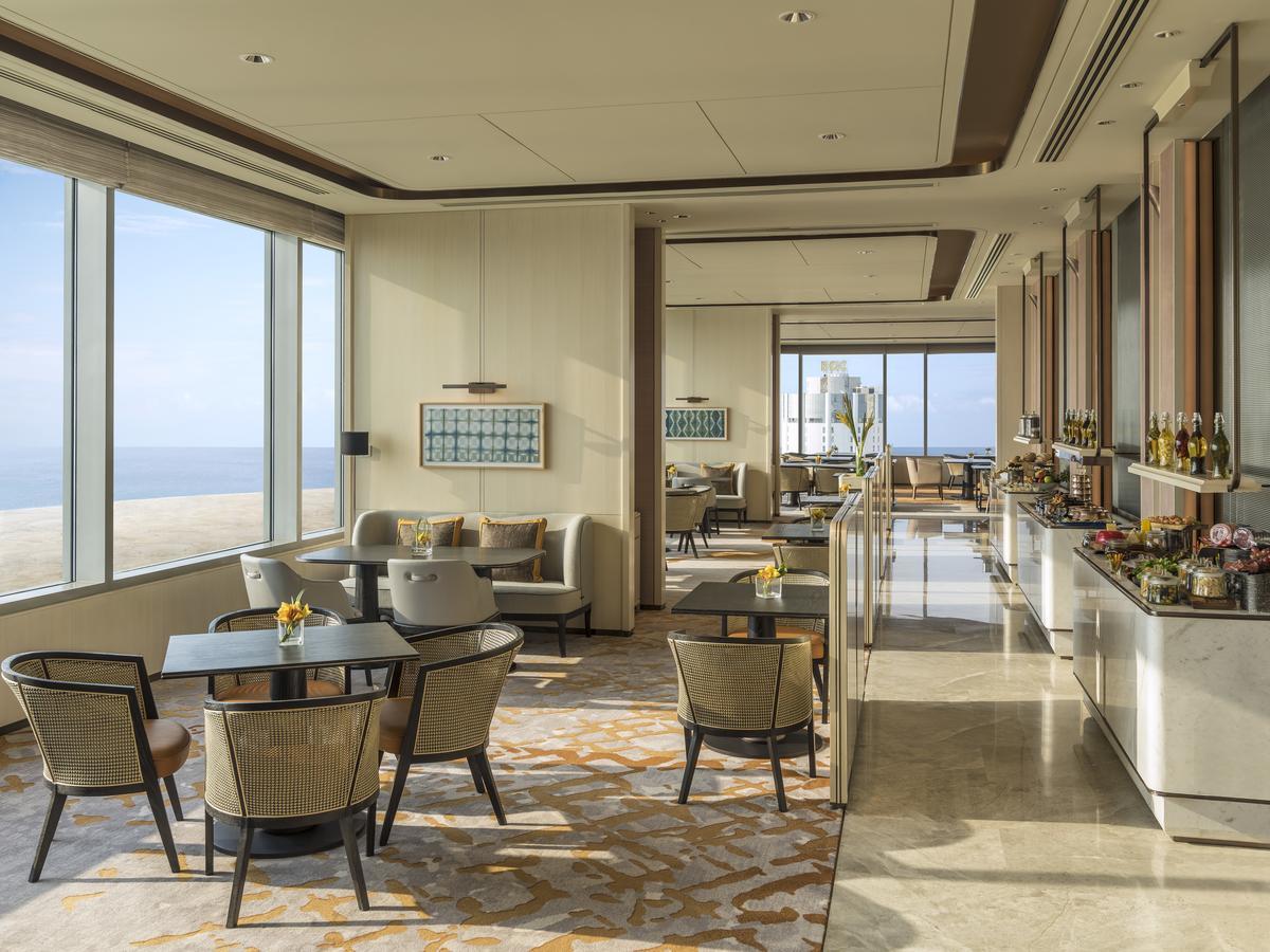 Shangri-La كولمبو المظهر الخارجي الصورة Club Lounge at the Ritz-Carlton, DIFC